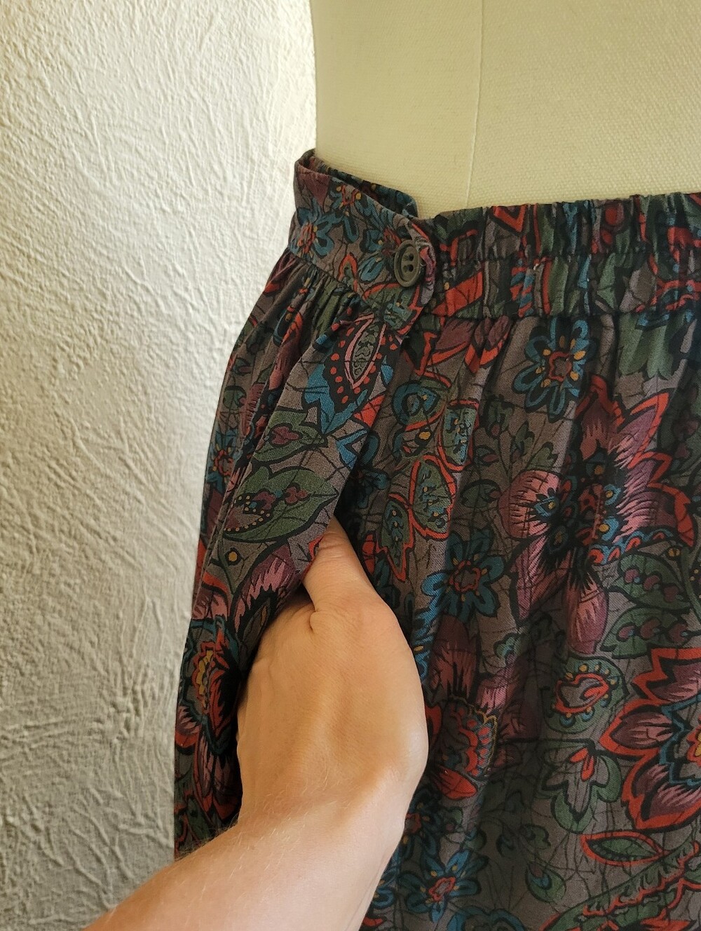 F.A. Chatta | Vintage Floral Full Skirt - Picture 6 of 7